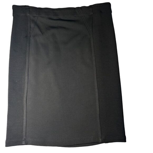 NWT BCBG Paneled Black Pencil Skirt size medium NEW - Picture 3 of 8